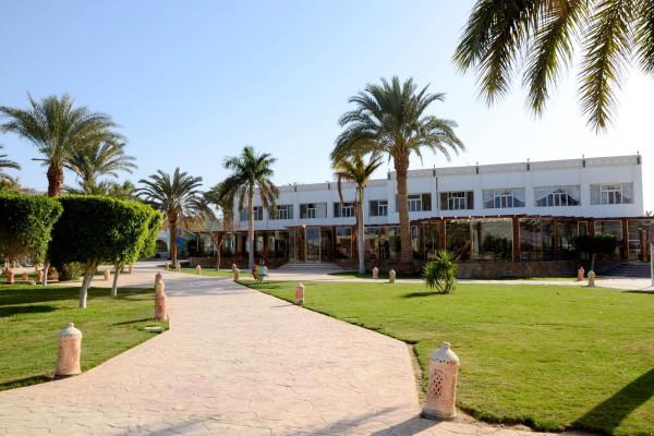 hotel-aladdin-beach-resort (1).jpg