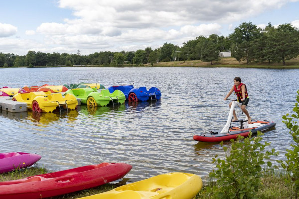 Camping Les Alicourts Resort- watersport