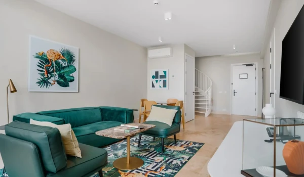 Mangrove Beach Resort 