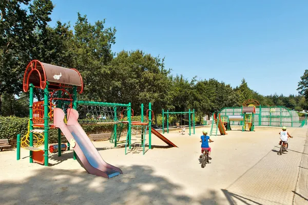 Camping Domaine des Ormes
