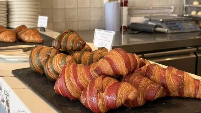 Must try: de beroemde Pistache Croissants