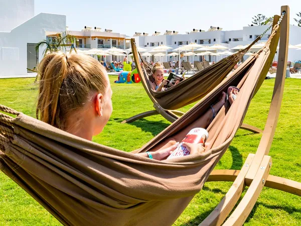 Spark Hotel Lambi Resort (8).jpg