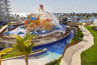 SPLASHWORLD Royalton Splash Riviera Cancun