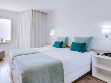 Auramar Beach Resort