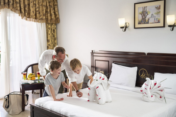 The Three Corners Happy Life