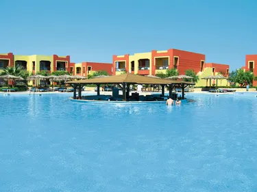 Hotel Royal Tulip Beach Resort