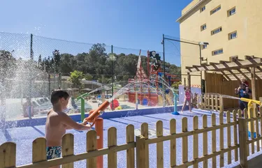 Hotel Rosamar Garden Resort