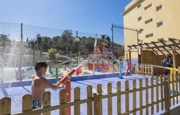 Hotel Rosamar Garden Resort