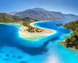 Lycische Kust strand van bovenaf corendon.jpg