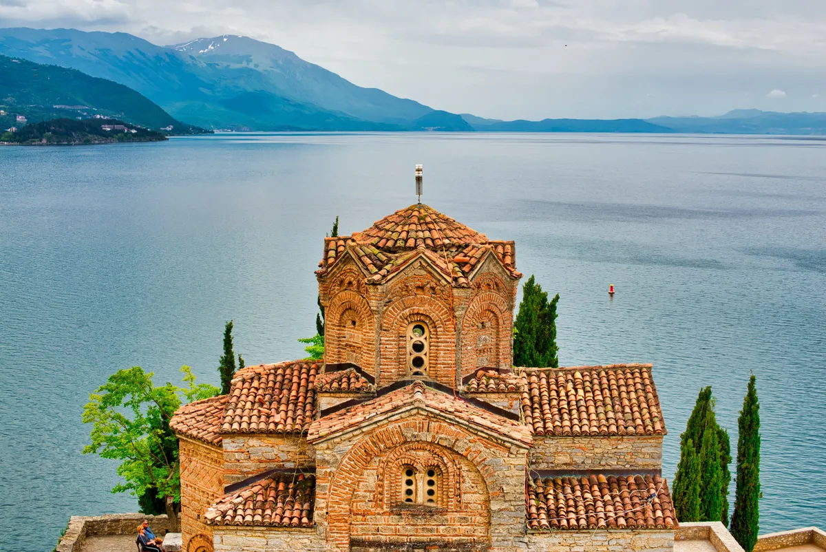 gorjan-ivanovski-Ldb5VYH1FDc-unsplash.jpg