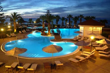 aparthotel-andrea-mare (1).jpg