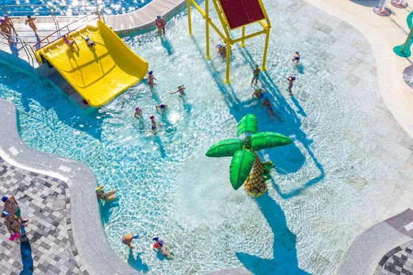 Baia Holiday Baia Blu La Tortuga: voor je eerste glijbaanavontuur  