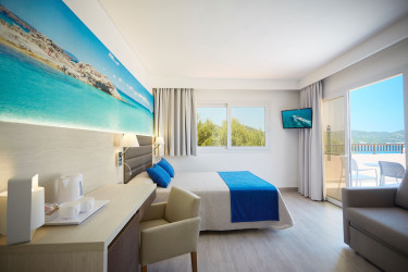 Invisa Figueral Resort (9).jpg