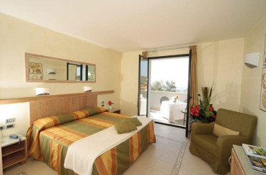 Residence Castellaro Golf Resort