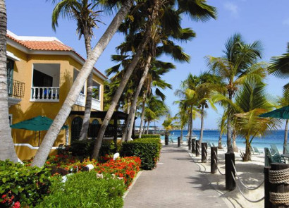 Delfins Beach Resort Bonaire