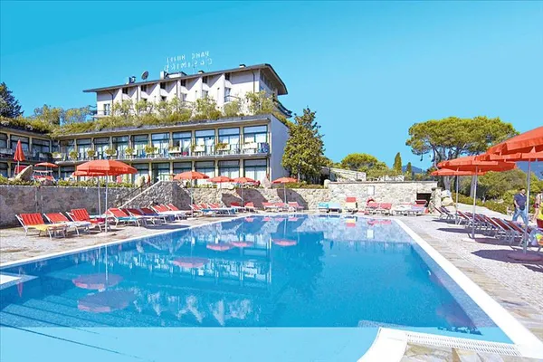 Parkhotel Casimiro Village