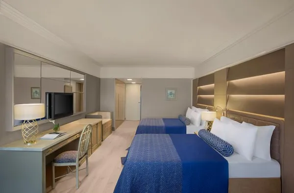 Paloma Foresta Resort