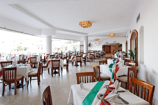 Hotel Three Corners Fayrouz Plaza Beach Resort