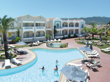 Pelagos Suites Hotel & Spa