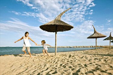 Aparthotel Estival Park - La Pineda