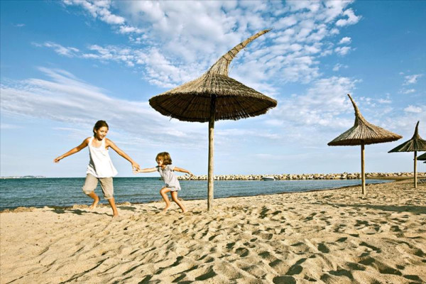 Aparthotel Estival Park - La Pineda