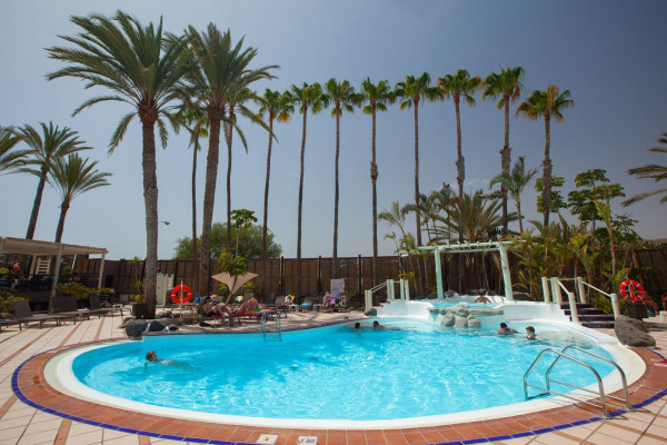 Abora Continental by Lopesan