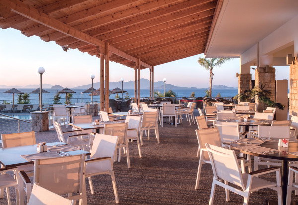 grand-blue-beach (8).jpg