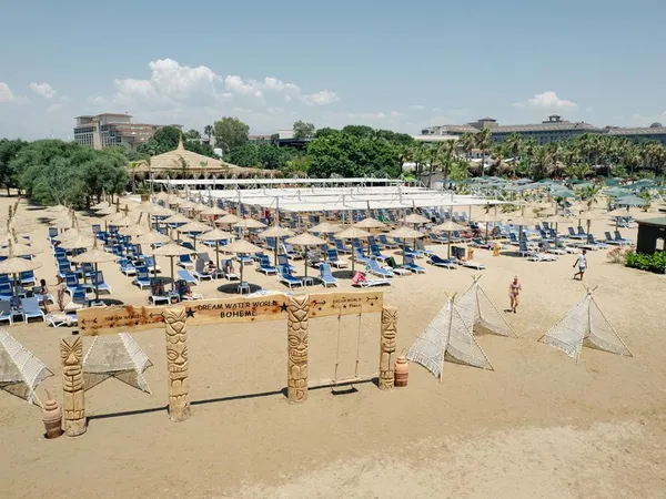 Hotel Dream Water World