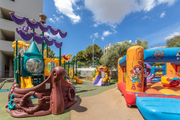 De coolste Zafiro Hotels met kidsclub