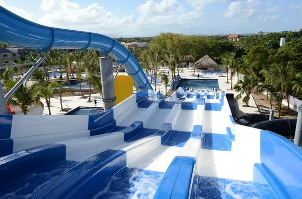 SPLASHWORLD Royalton Splash Punta Cana