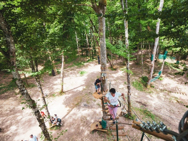 Camping Château de Fonrives