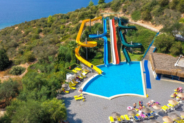 Hotel Bodrum Holiday Resort - glijbanen
