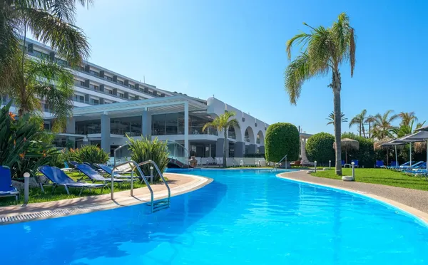 Oceanis Beach