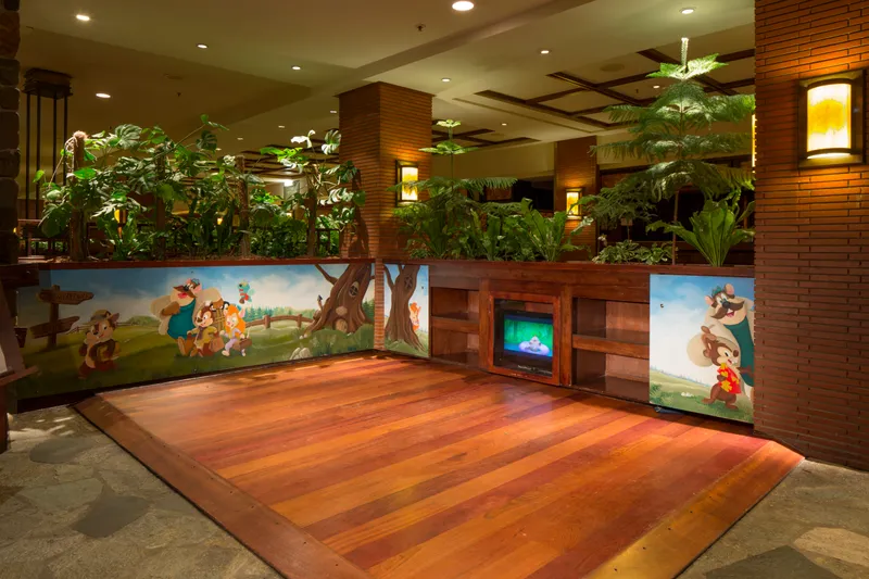 Disney's Sequoia Lodge