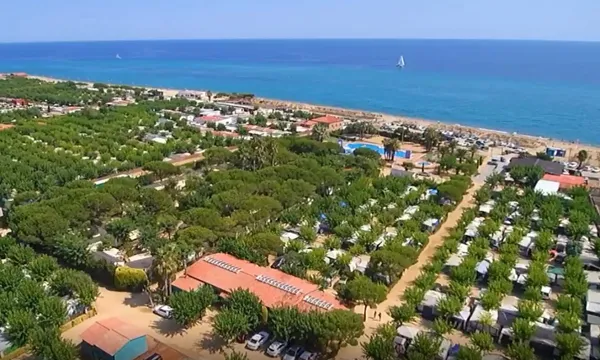 Camping El Pla De Mar