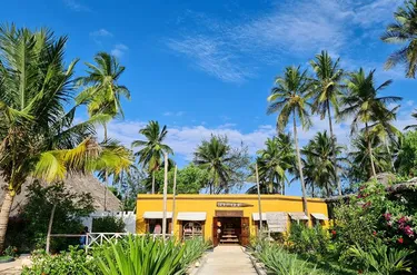 Paradise Beach Resort 