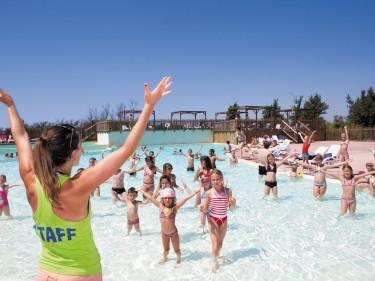 Camping Les Méditerranées Beach Garden