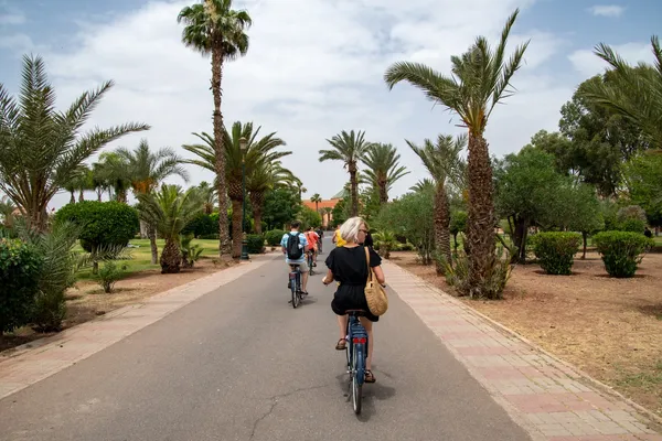 Fietsen door Marrakech