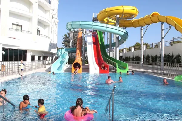 Diamond Premium Hotel