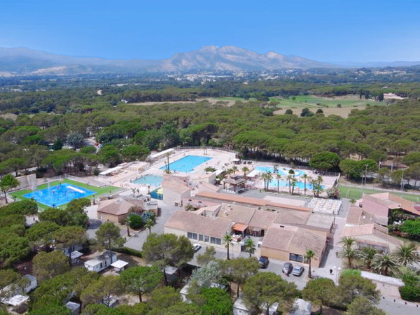 Camping Parc Saint James Oasis Village