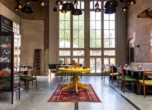 hotel-de-hallen (7).jpg