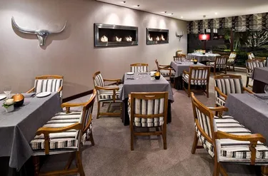 Hotel Gran Melia Don Pepe