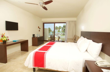 Akumal Bay Beach & Wellness 