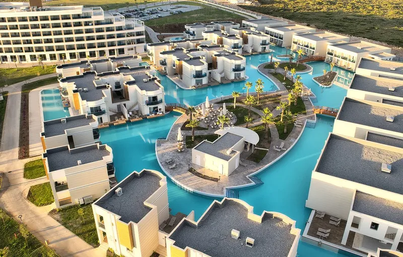 Aquasis Deluxe Resort & Spa