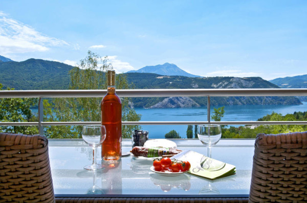 Vakantiepark L'Ami Soleil Ecrin du Lac in Chorges - Franse Alpen 