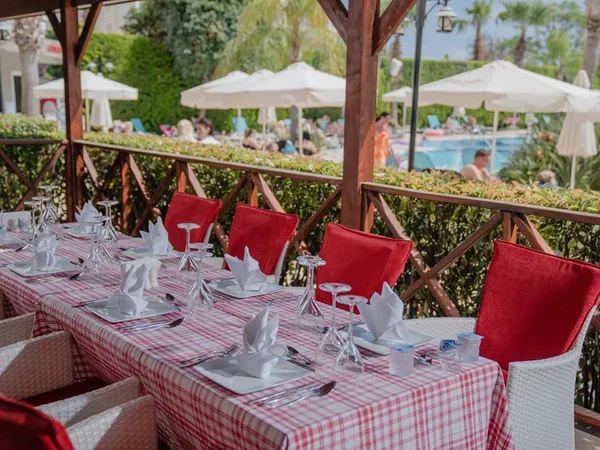 Wyndham Garden Lara Antalya