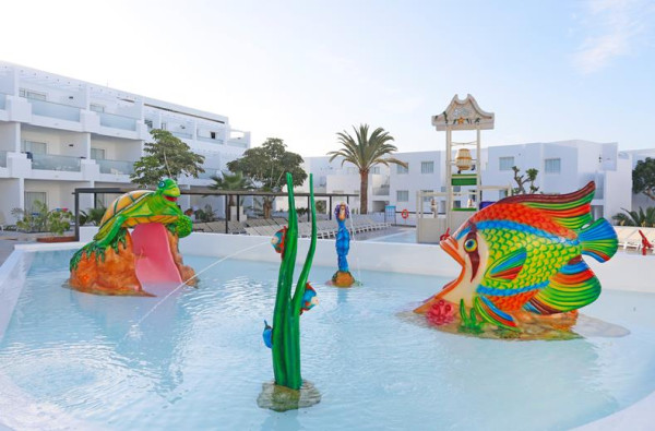 Aequora Lanzarote Suites