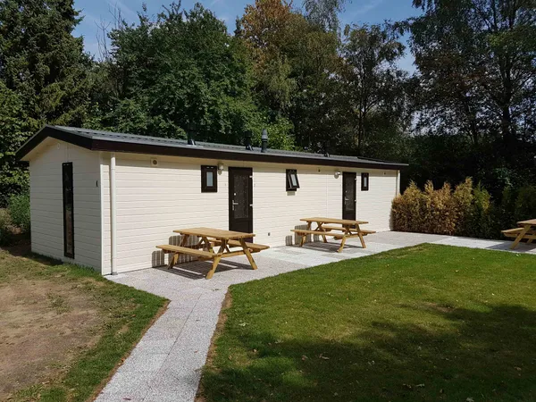 Recreatiepark de Wielerbaan - Hotel Chalet Kamer 1 persoons - 1 - kopie.jpg