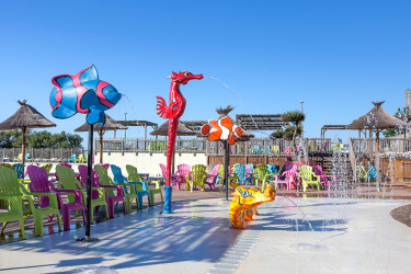 Camping Les Méditerranées Beach Garden