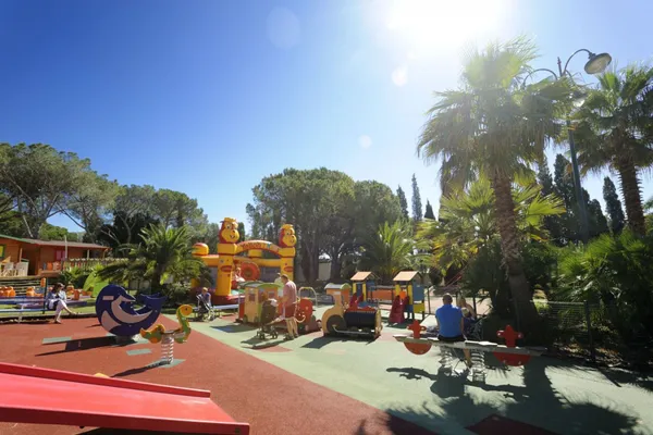 Camping Domaine du Colombier 